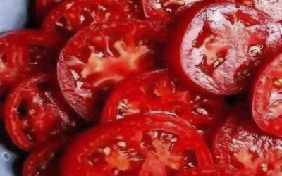 Ärzte enthüllen, dass der Verzehr von Tomaten 🍅 … verursacht